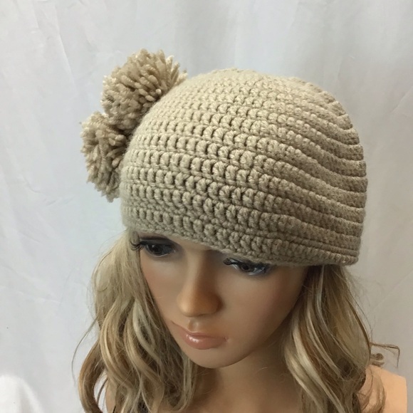 Vintage Hand Made Boho Tan Crochet Tassel Ball Winter Hat Beanie One Size - Picture 3 of 10